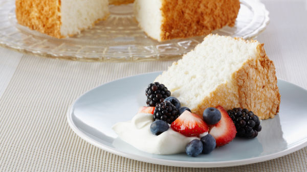 Anna Olson_Angel_Food_Cake.jpg